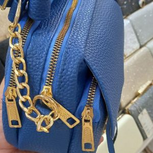 کیف زنانه پاسپورتی دوشی نیم گرد سه زیپ کد 2135